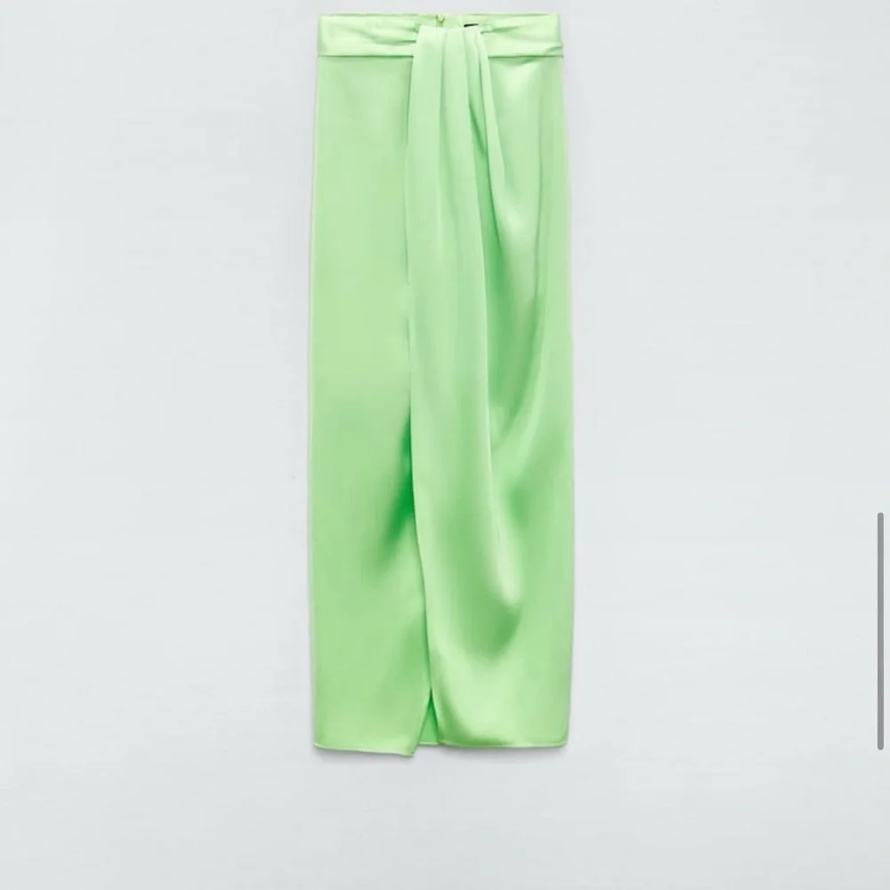 ZARA SATIN EFFECT MIDI SKIRT M - Picture 6 of 11